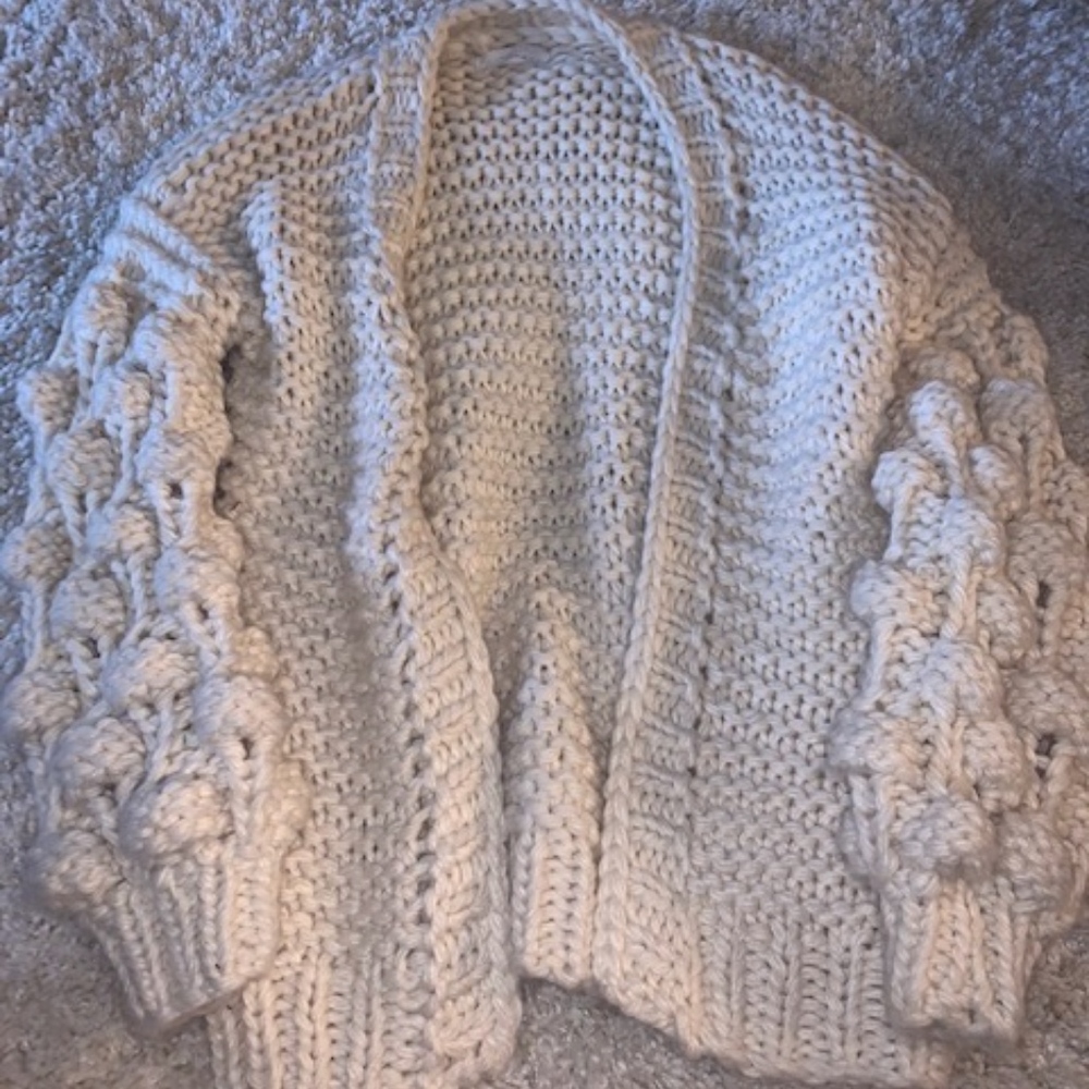 American Threads bubble sleeve cardigan